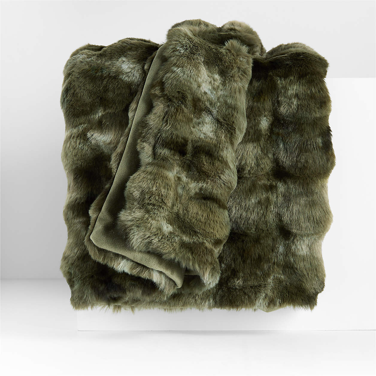 Textured Faux Fur 70"x55" Sierra Tan Throw Blanket